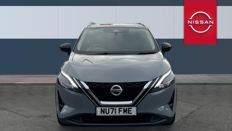 Nissan Qashqai 1.3 DiG-T MH Premiere Edition 5dr Petrol Hatchback